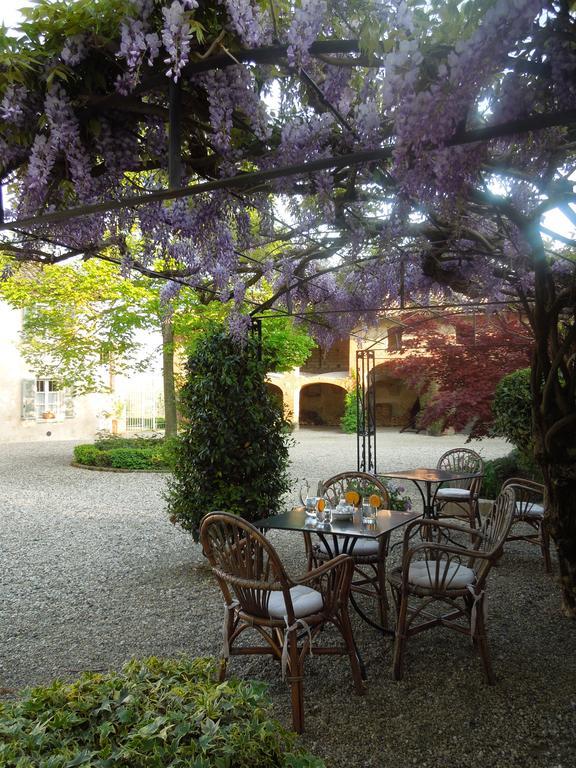 Casa Rovelli Acomodação com café da manhã Alfiano Natta Exterior foto